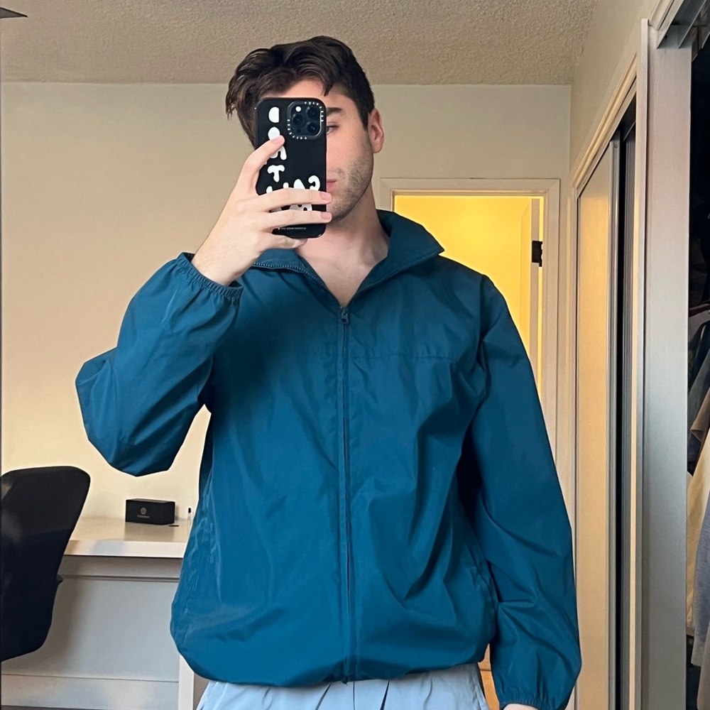 Van Huesen Vintage Windbreaker
